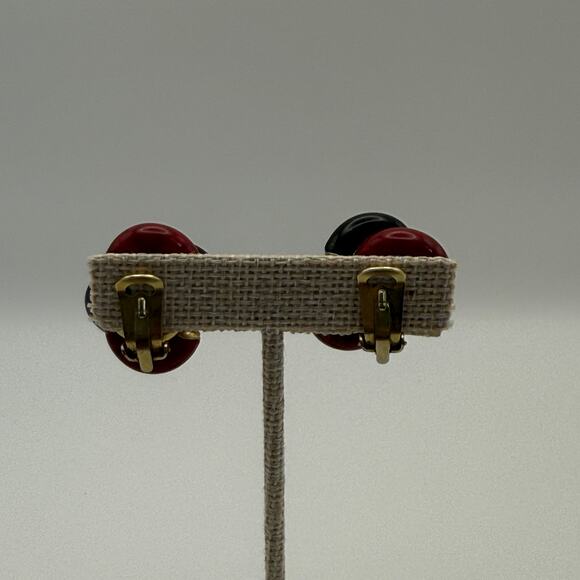 Vintage Red Black Clip-On Flower Earrings - Picture 3 of 4